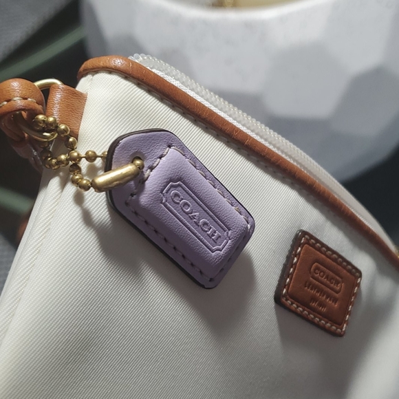🏷Rare Vintage Coach Wristlet - Picture 6 of 7